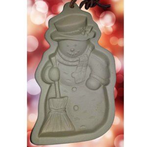 New Debco Snowman Cookie Mold